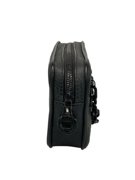 Louis Vuitton Clutch Taurillon Monogram Pochette Volga Noir Black Leather - Picture 2 of 15